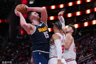 在雪地足球 在雪地足球